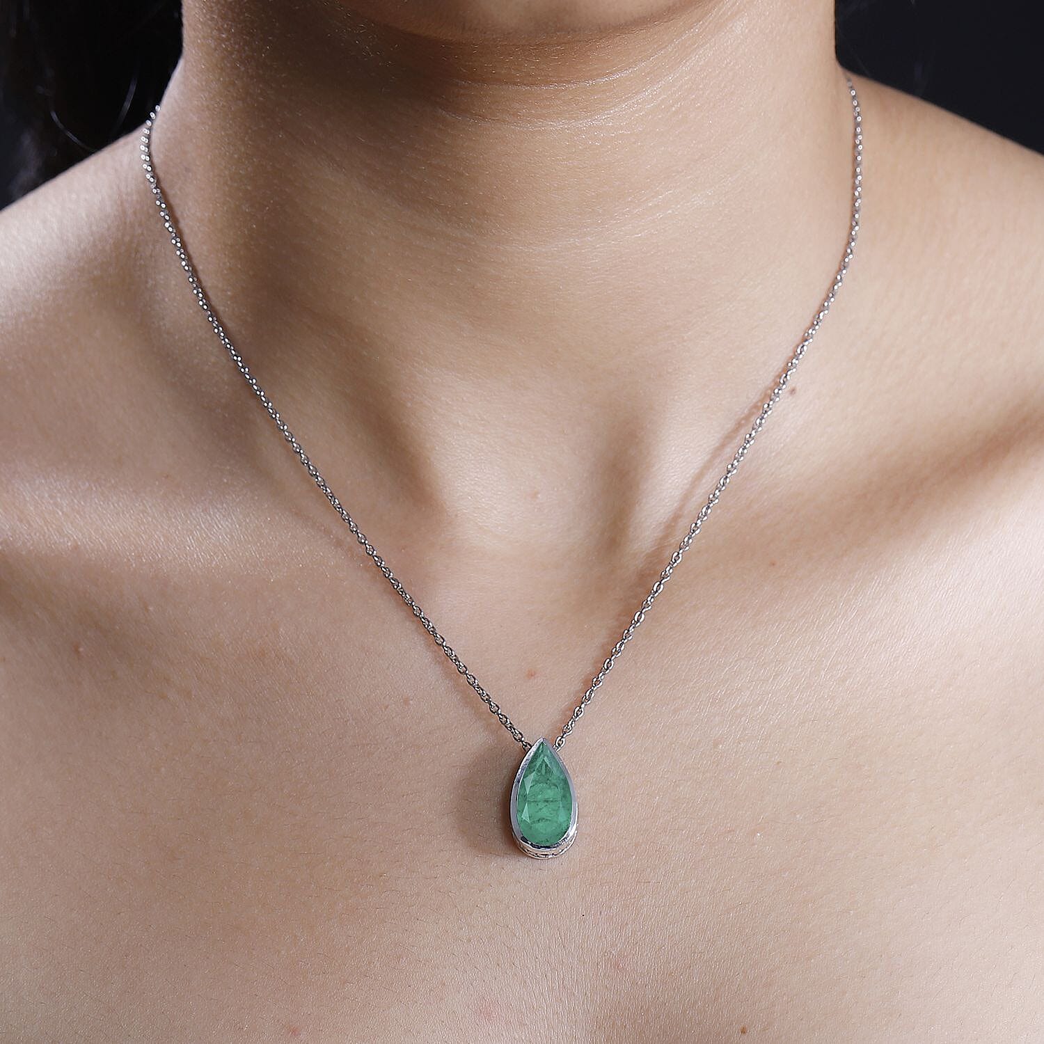 Emerald Triplet Quartz Pendant with Chain (Size 20) in Platinum Overlay Sterling Silver 4.750 Ct.