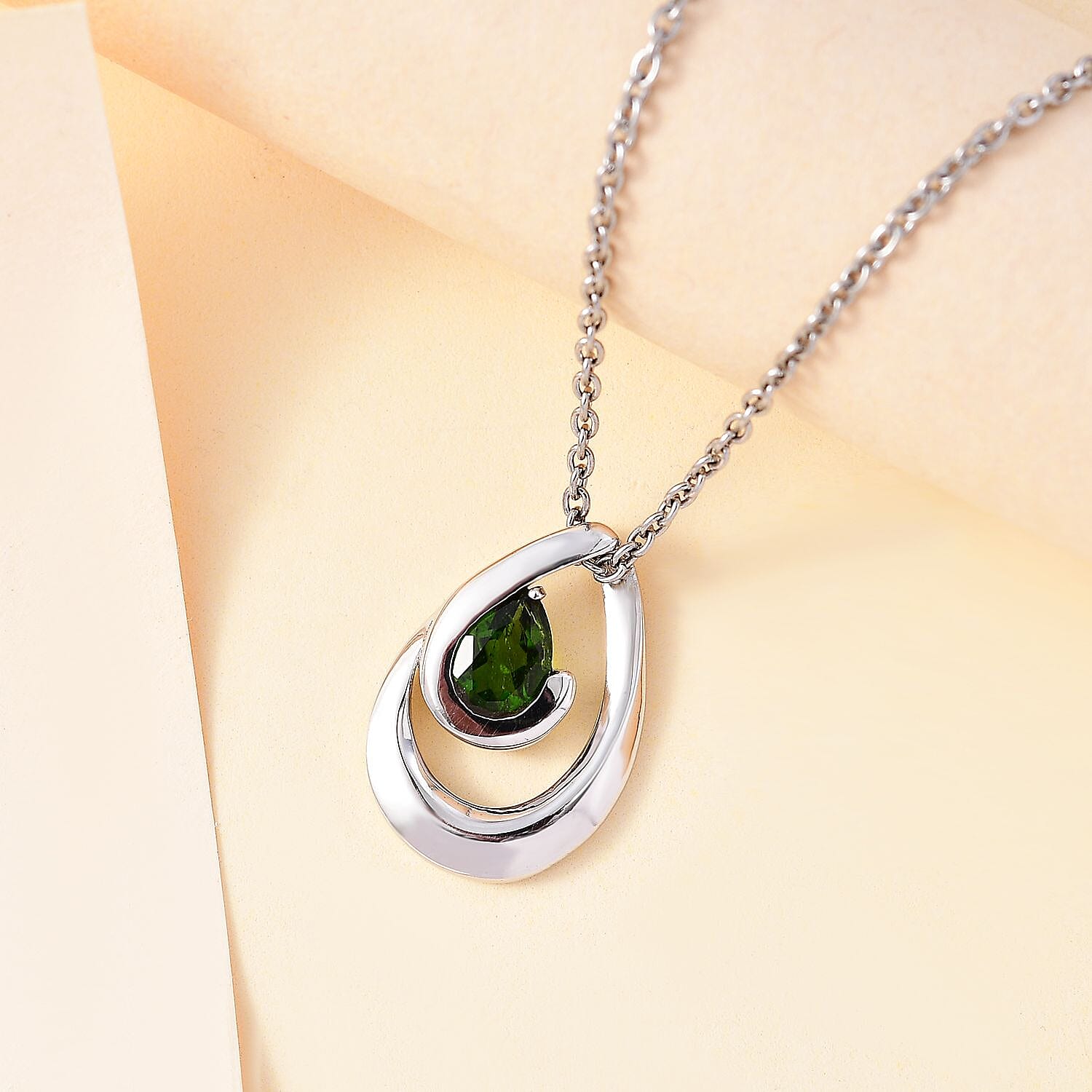 Natural Chrome Diopside Pendant with Chain (Size 20) in rhodium Sterling Silver 1.000 Ct.