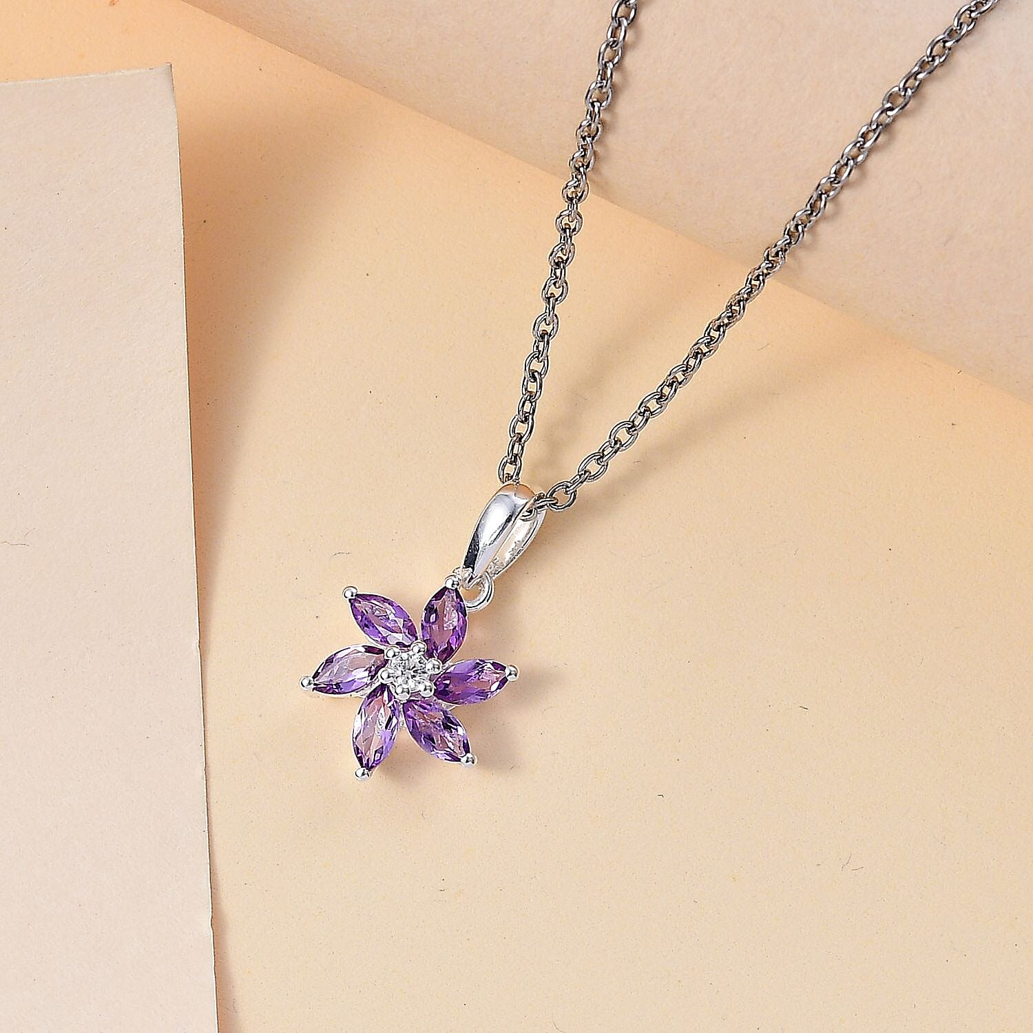 Bolivian Amethyst, White Zircon Pendant with Chain (Size 20) Mix Metal 0.06 ct 1.140 Ct.