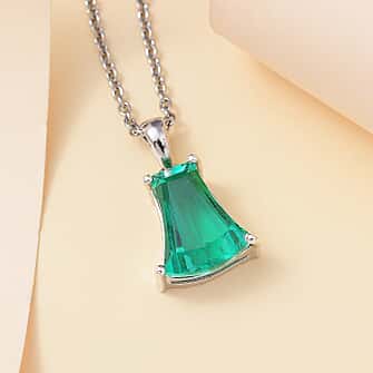 Emeraldine  Quartz Solitaire Pendant in Platinum Overlay Sterling Silver 5.00 Ct.