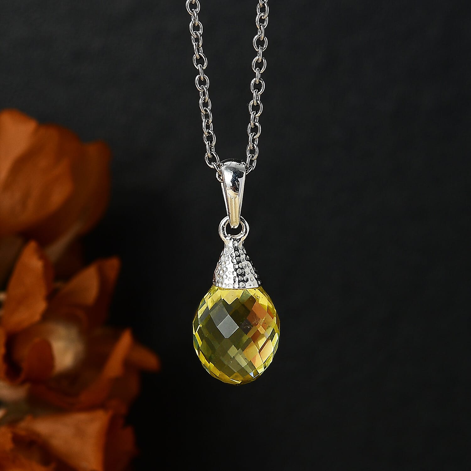 Lemon Quartz Pendant with Chain (Size 20)  7.50  Ct.