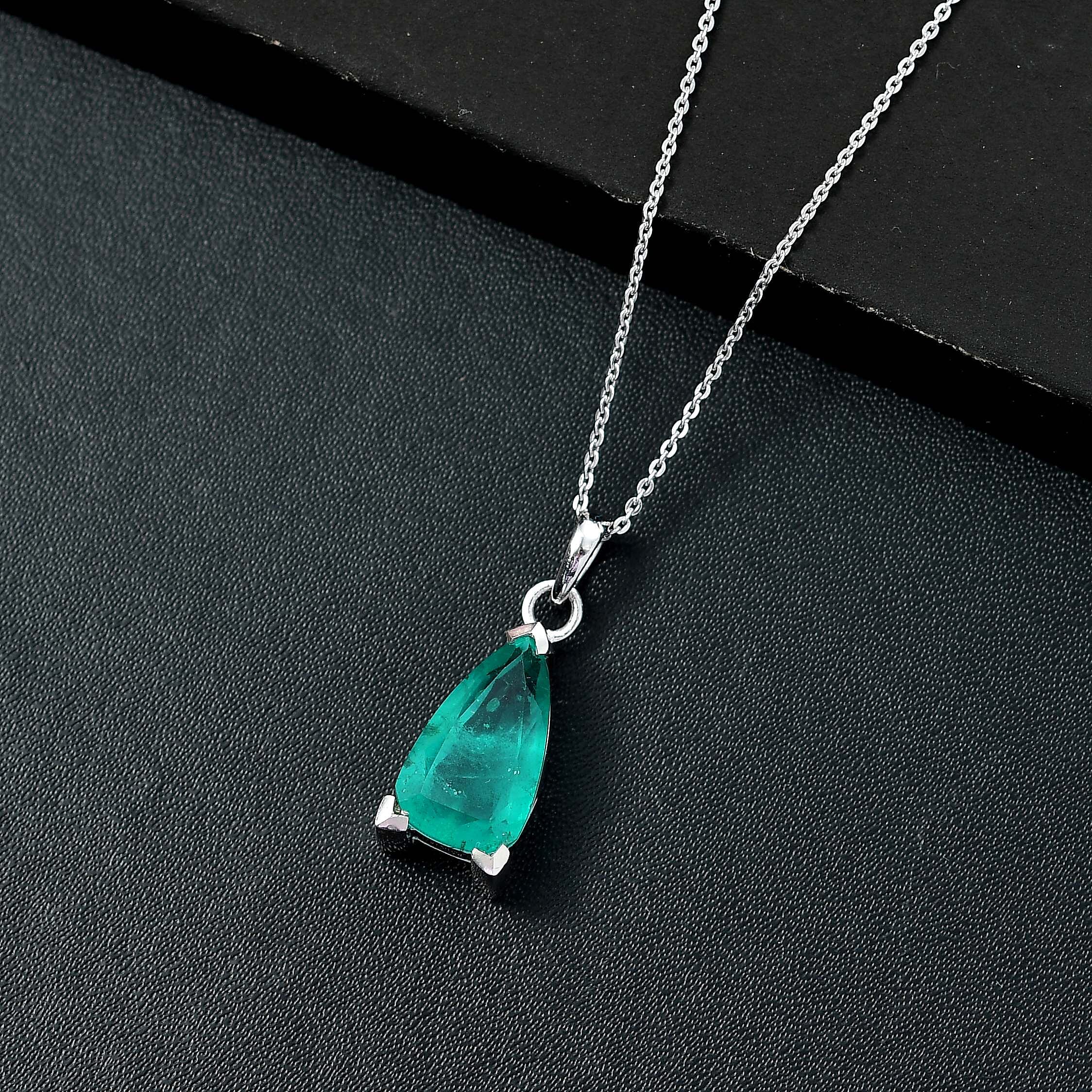 Emeraldine Quartz Pendant with Chain (Size - 20) in Rhodium Overlay Sterling Silver 5.65 Ct.