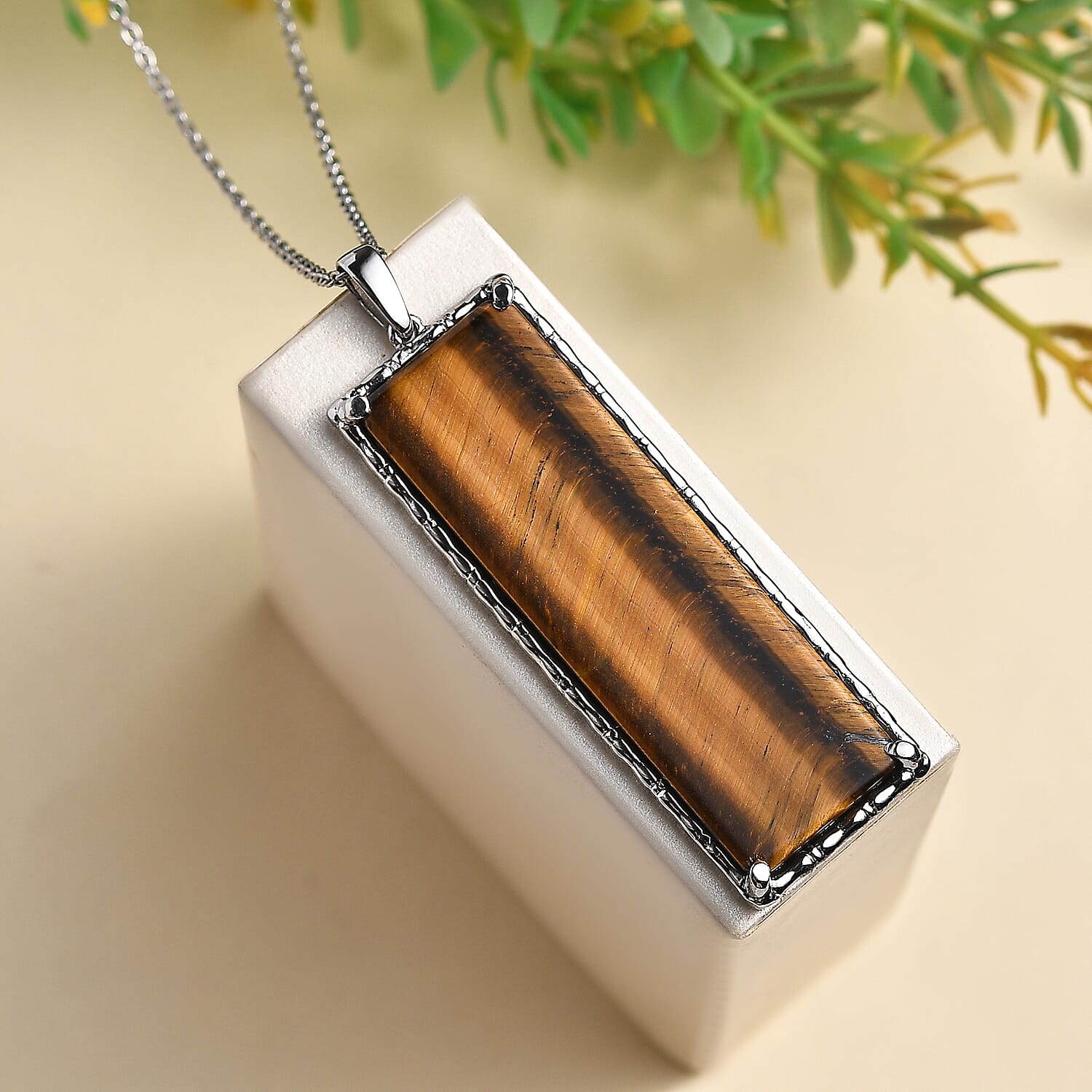 Tigers Eye Pendant & Chain with Magnetic Clasp (Size 20) 48.00 Ct.