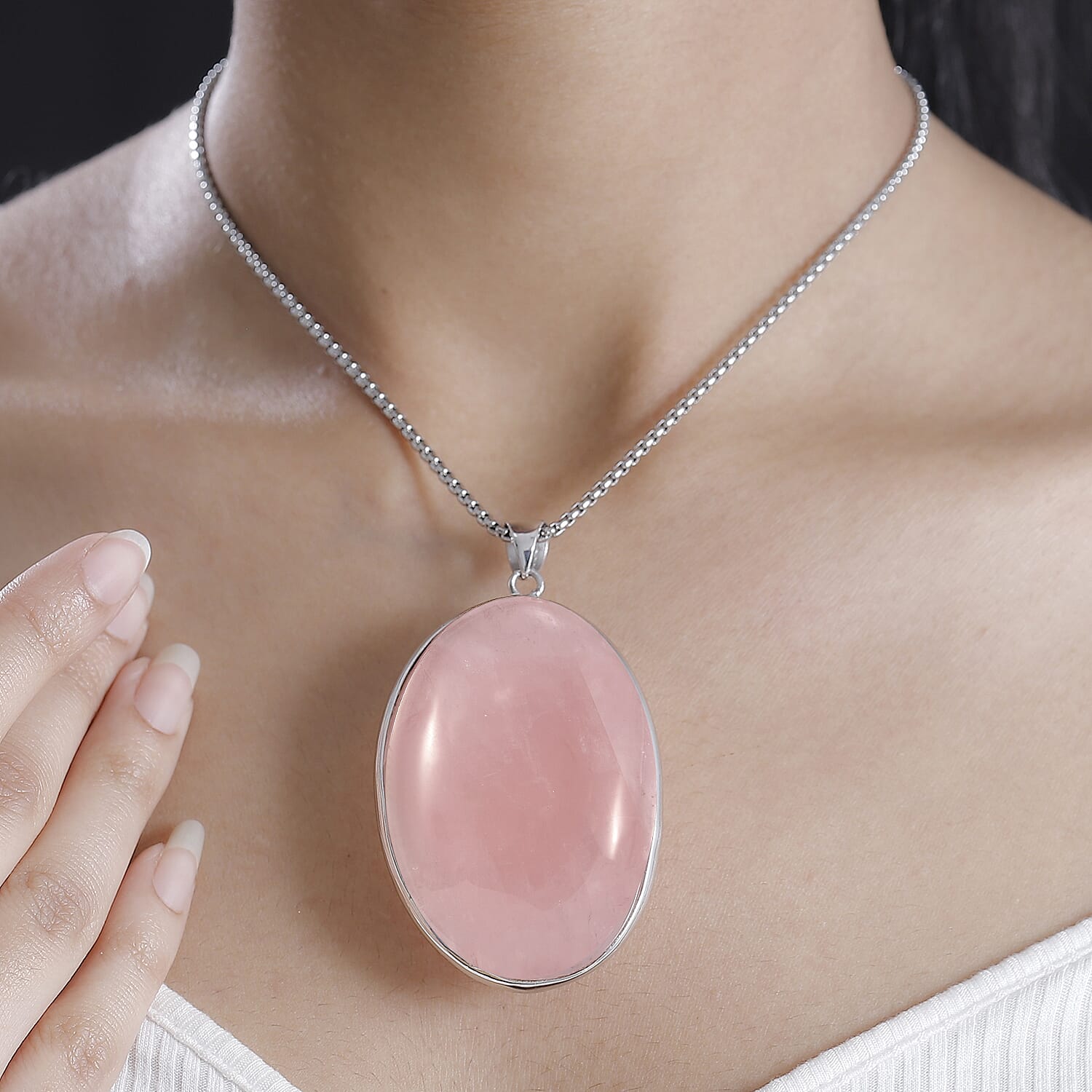 Limited Opportunity - Large Rose Quartz Pendant with Chain (Size 28)   200.000  Ct.