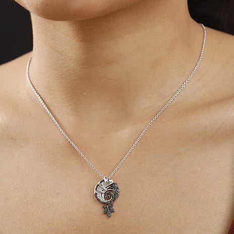 Green & White Diamond Chameleon Motif Pendant with Chain (Size 20) in Rhodium Overlay Sterling Silver 0.70 Ct, Silver Wt. 6.86 Gms.