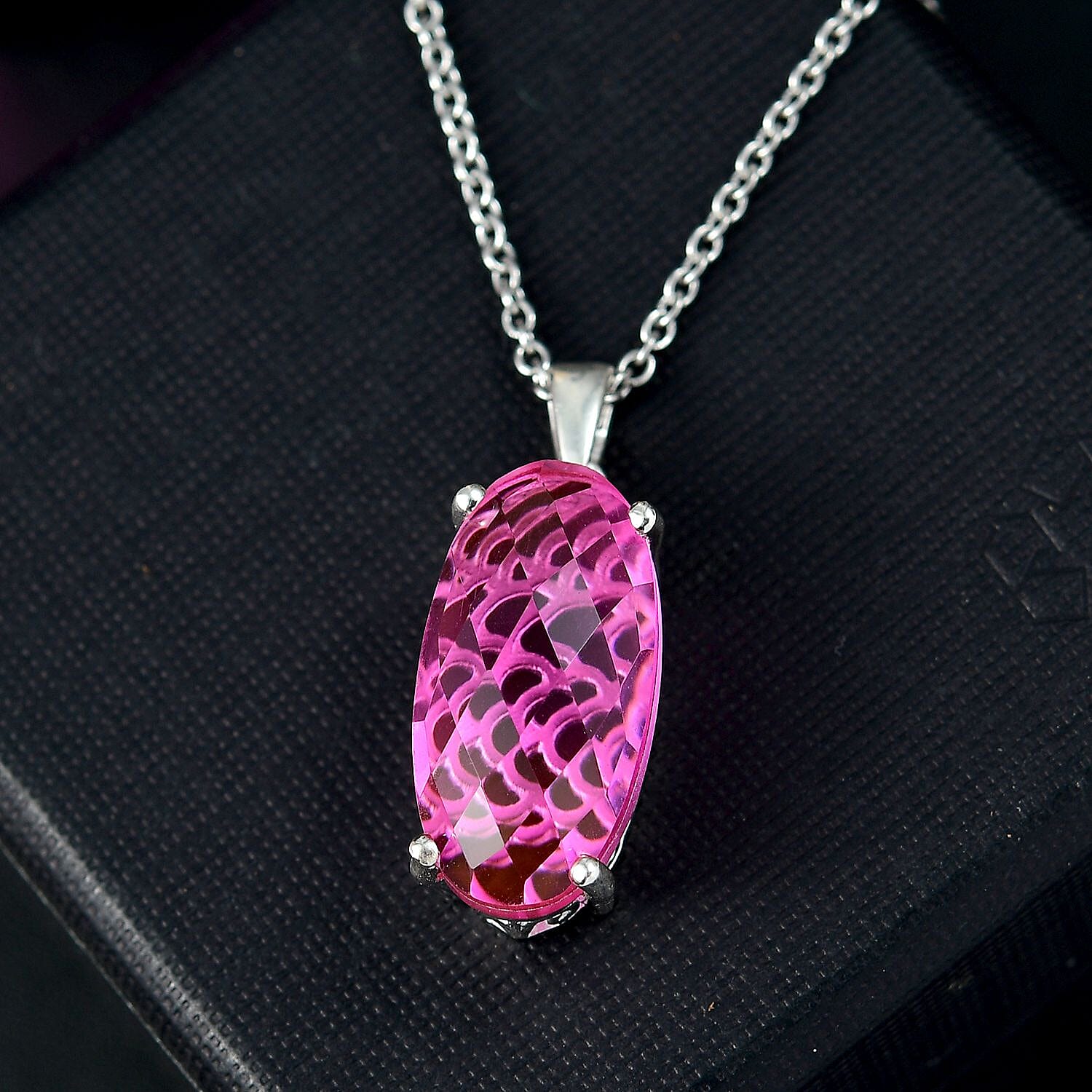 Radiant Orchid Triplet Quartz Sterling Silver Pendant with Chain (Size 20) 10.00 Ct.