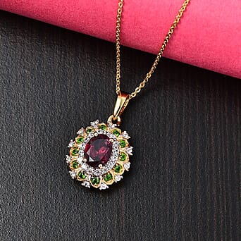 https://tjcuk.sirv.com/Products/43/3/4339371/Rhodolite-Garnet-White-Zircon-Halo-Pendant-with-Chain-Size-20-in-18K-V_4339371_2.jpg?w=342&h=342