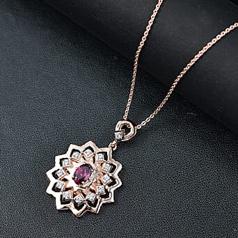 https://tjcuk.sirv.com/Products/43/6/4366480/Radiant-Ember-Garnet-White-Zircon-Pendant-with-Chain-Size-20-in-18K-Ve_4366480_1.jpg?w=342&h=342