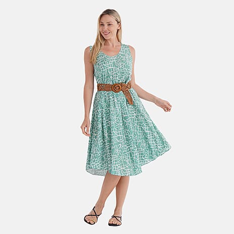 - Maisi Flowy Sleeveless Umbrella Dress with Elastic Belt (One Size) - Green