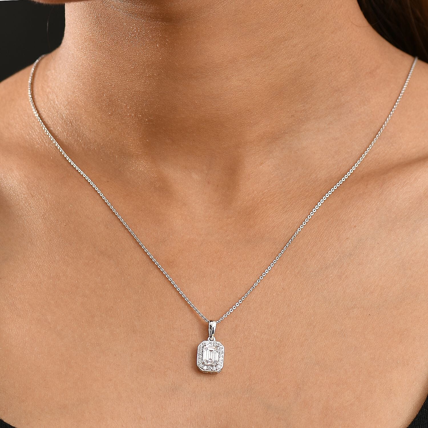 Swarovski Zirconia Pendant with Chain (Size 20) in Rhodium Overlay Sterling Silver 2.41 Ct.