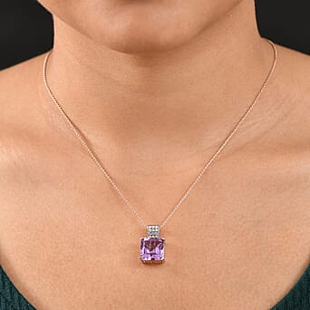 https://tjcuk.sirv.com/Products/43/9/4398298/Rose-De-France-Amethyst-White-Zircon-Pendant-with-Chain-Size-20-in-14K_4398298_2.jpg?w=342&h=342