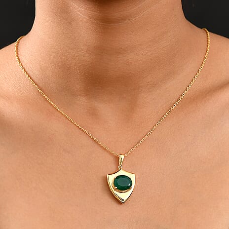 Verde Onyx Pendant with Chain (Size 20) in Yellow Gold Plating Stainless Steel 4.37 Ct.