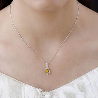 https://tjcuk.sirv.com/Products/44/0/4400803/Citrine-and-Natural-Zircon-Pendant-with-Chain-Size-20-in-Platinum-Over_4400803_1.jpg?w=342&h=342