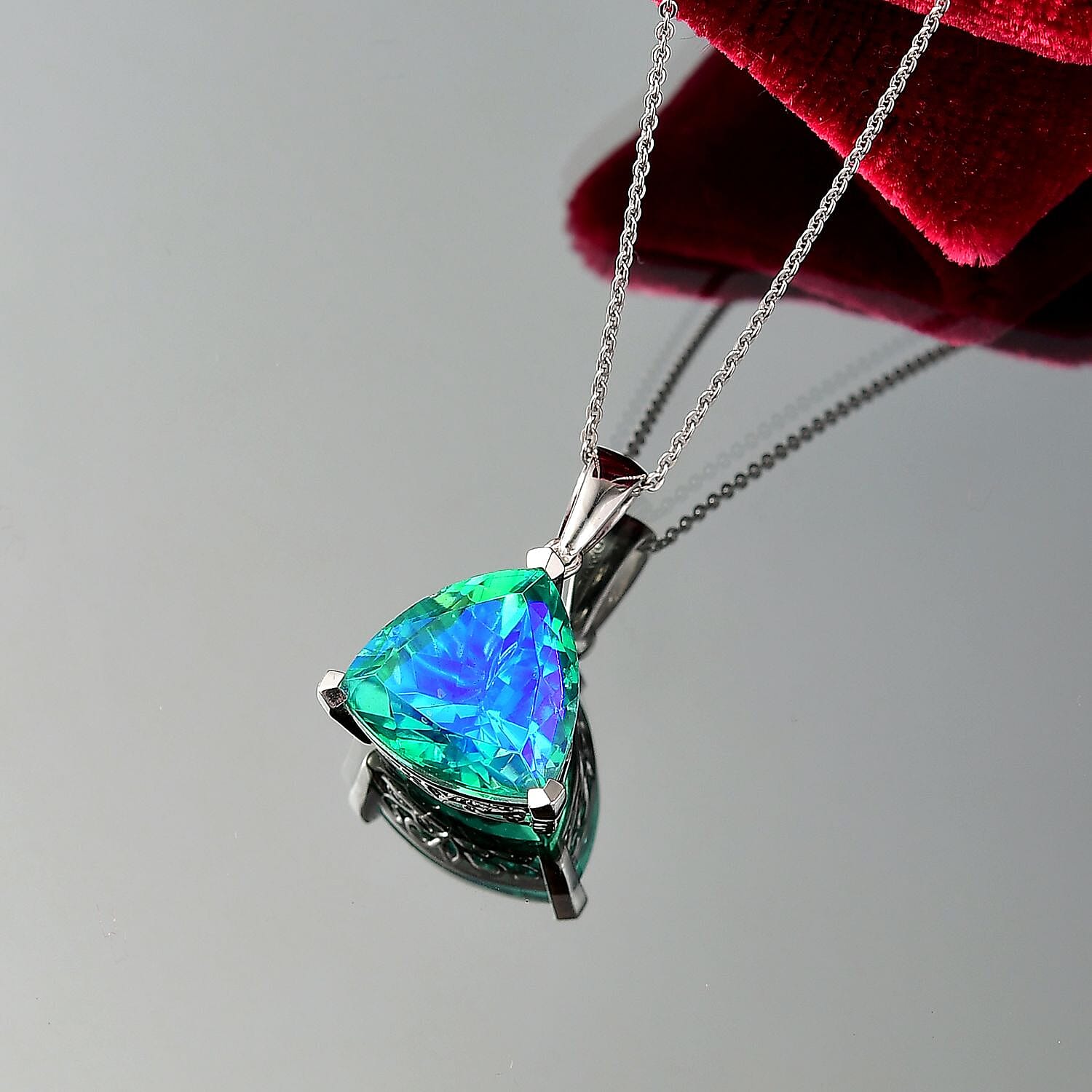 D'joy Peacock Triplet Quartz Pendant with Chain (Size 20) in Rhodium Overlay Sterling Silver 10.21 Ct.