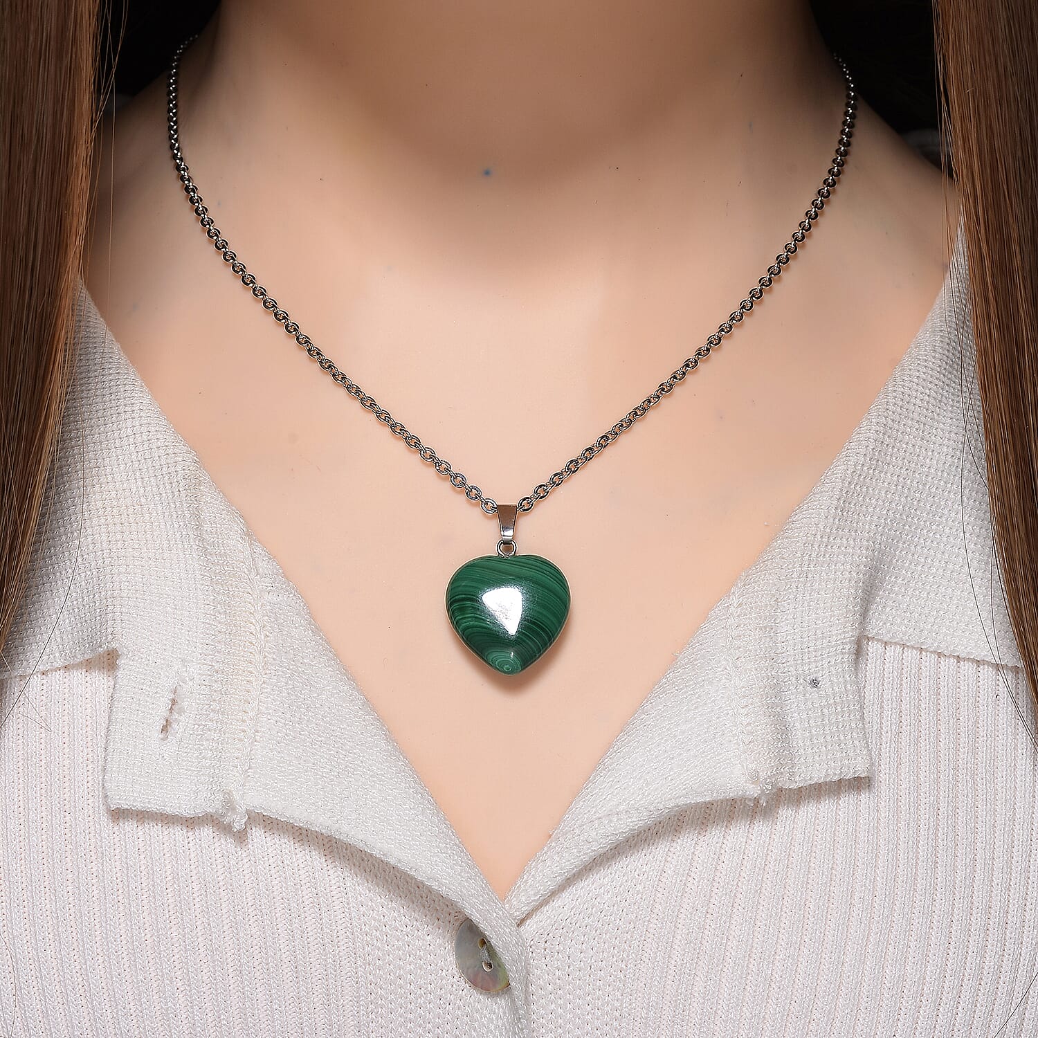 Natural  Malachite Heart Pendant with Chain (Size 20) 40.00 Ct.