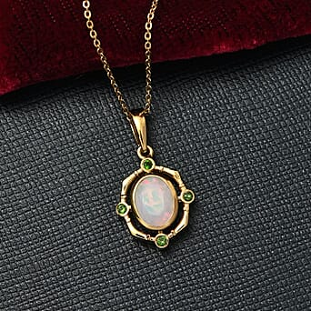 https://tjcuk.sirv.com/Products/44/0/4408831/Ethiopian-Opal-Natural-Chrome-Diopside-Pendant-with-Torn-Chain-19DC-Si_4408831_1.jpg?w=342&h=342
