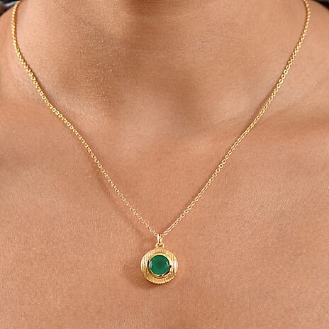 Verde Onyx Pendant with Chain (Size 20) in Yellow Gold Plating Stainless Steel 1.68 Ct.