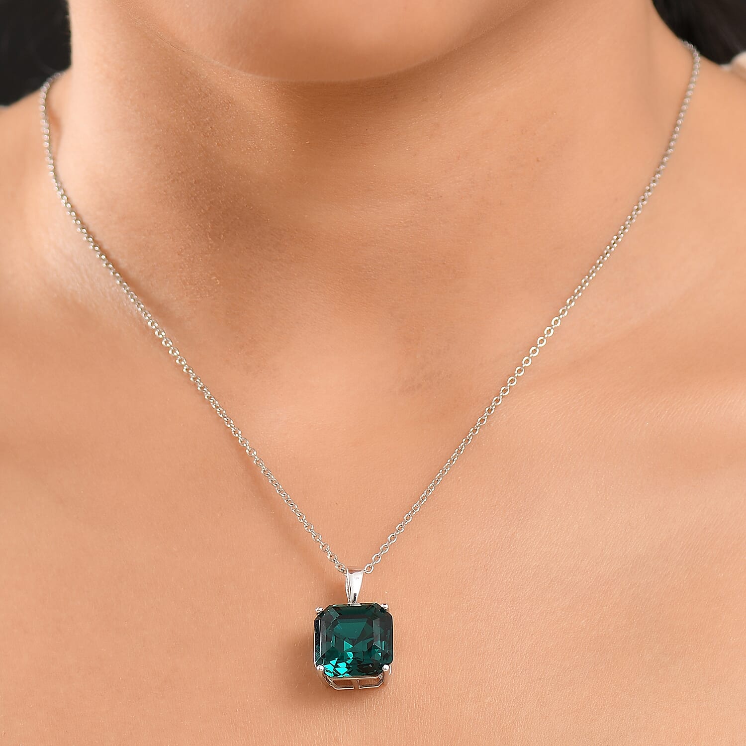 アクセサリー 316L Emerald Grid Necklace - Synchro1996 316L Emerald Grid Necklace - Synchro1996 - メルカリ