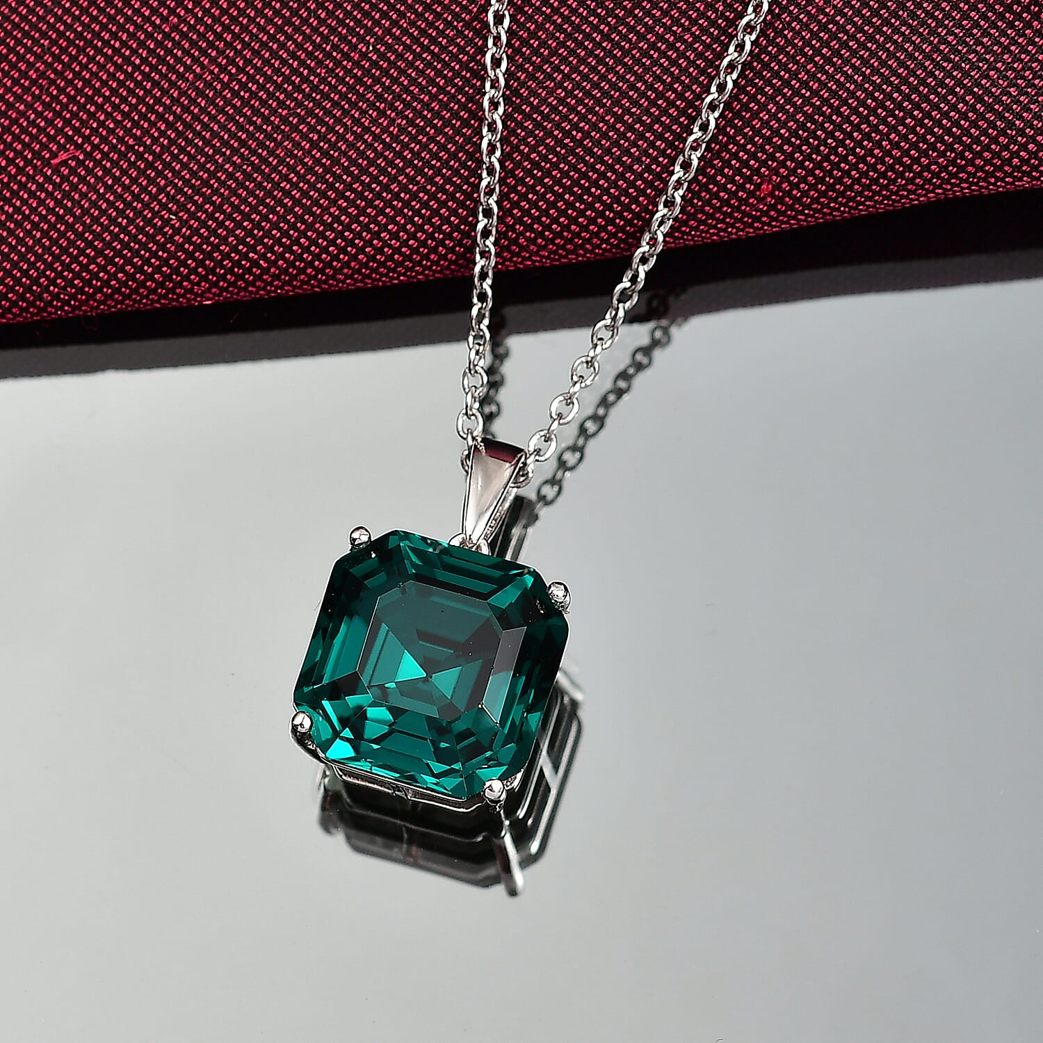 Emerald Swarovski Crystal Pendant with Chain (Size 20) in