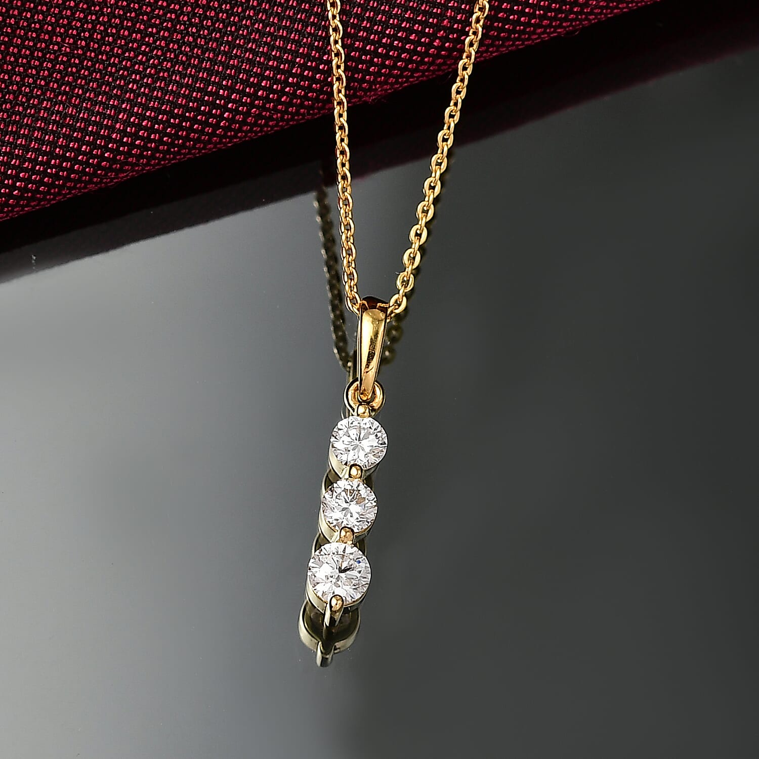 Luxuriant Lab Grown Diamond (SI-GH) Pendant with Chain (Size 20) in 18K Vermeil Yellow Gold Plated Sterling Silver 0.50 Ct.