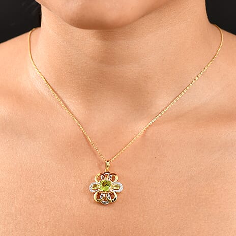 D'joy White Zircon & Natural Hebei Peridot Celestial Bloom Pendant with Torn Chain 19DC (Size 20) in Yellow Gold Plating Sterling Silver 2.21 Ct.