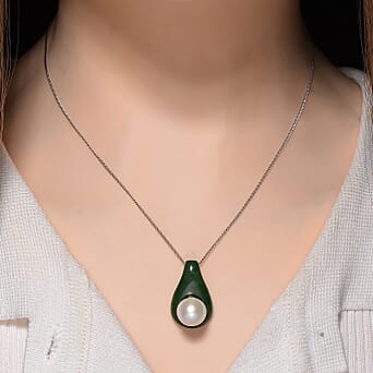 https://tjcuk.sirv.com/Products/44/1/4412139/White-Shell-Pearl-Green-Jade-Pendant-with-Chain-Size-18-in-Two-Tone-Pl_4412139_1.jpg?w=342&h=342