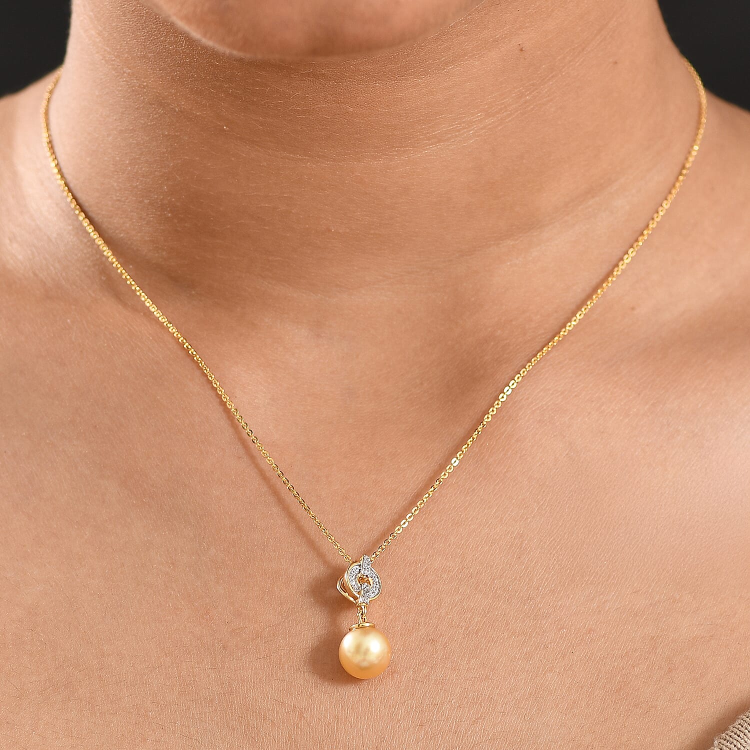 Royal Bali Collection - Golden South Sea Pearl ( 8-9MM) & White Zircon Pendant with Chain (Size 20) in 18K Vermeil Yellow Gold Plated Sterling Silver 5.35 Ct.