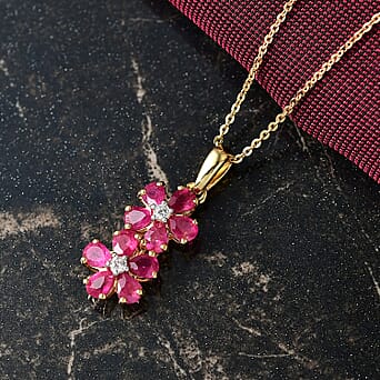 https://tjcuk.sirv.com/Products/44/1/4414390/African-Ruby-White-Zircon-Pendant-with-Torn-Chain-19DC-Size-20-in-18K-_4414390_2.jpg?w=342&h=342