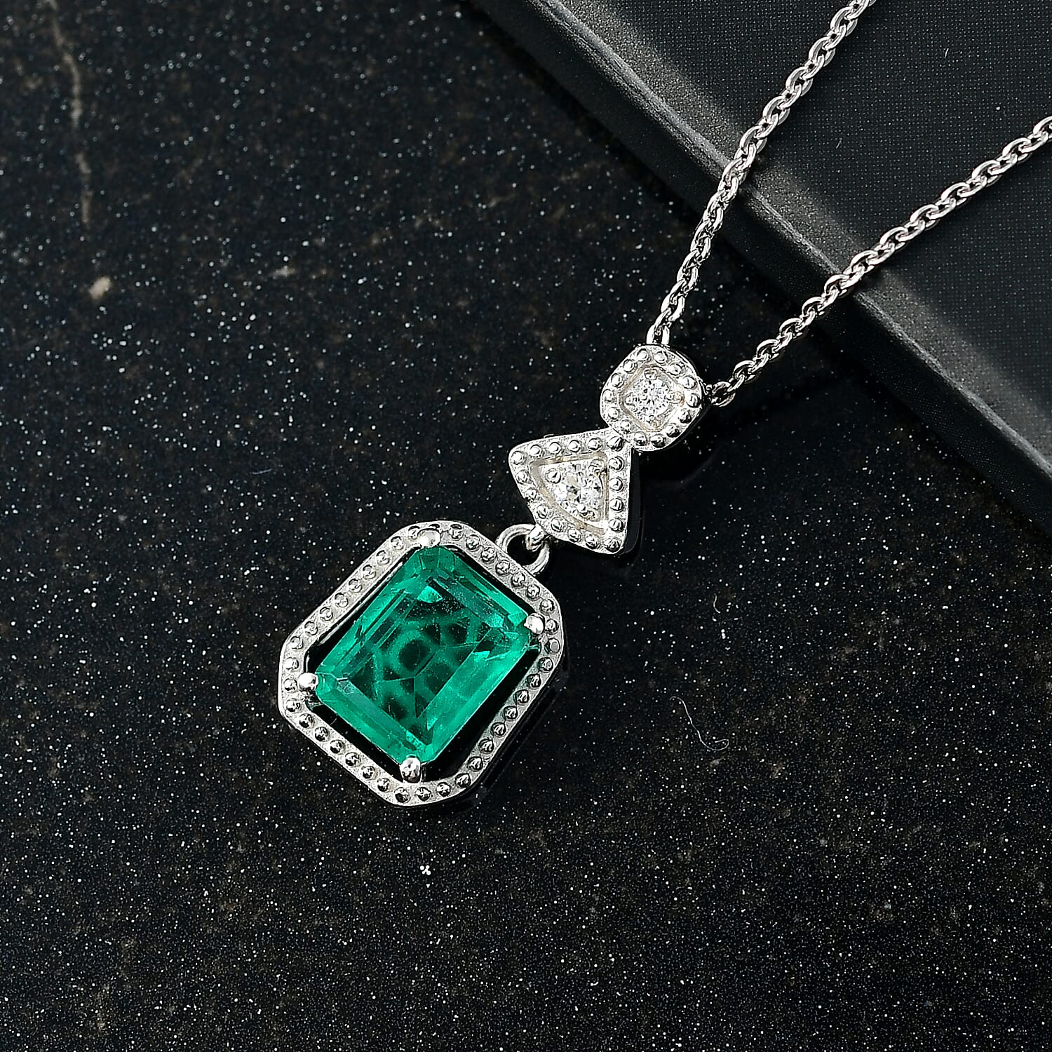 D'joy Emeraldine Triplet Quartz & White Zircon Pendant with Chain (Size 20) in Platinum Overlay Sterling Silver 1.68 Ct.