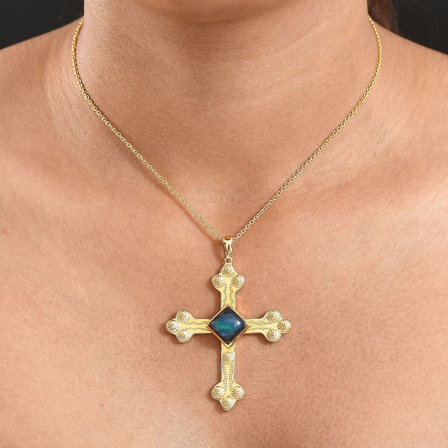 Labradorite Cross Pendant with Chain (Size 20) in Yellow Gold Plated 5.93 Ct.