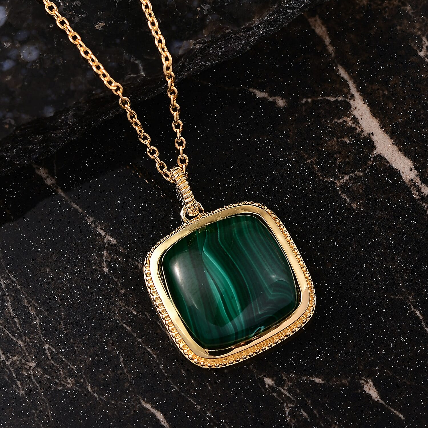 Malachite Pendant with Chain (Size 20) in Yellow Gold Plated 19.20 Ct.