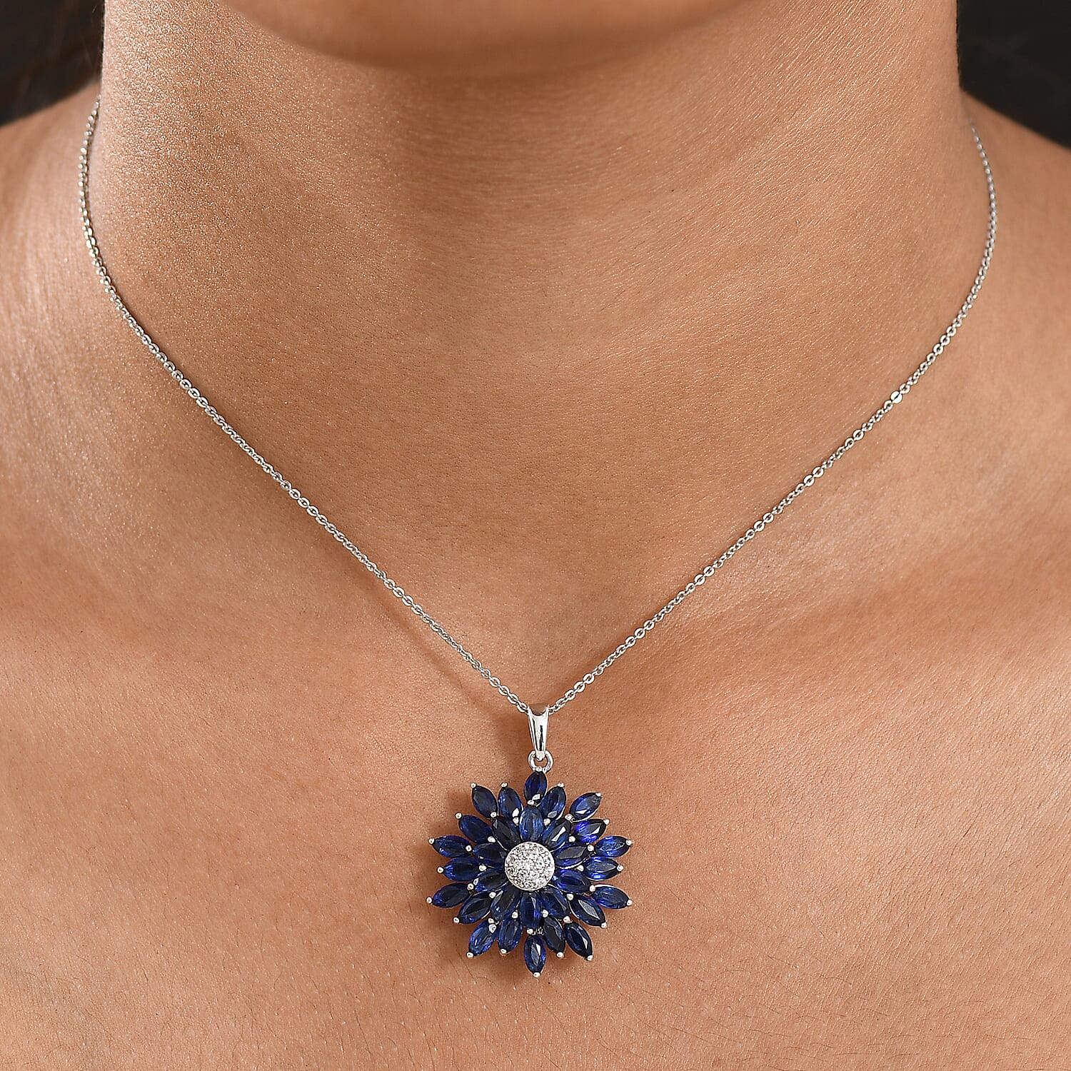 D'joy Kashmir Kyanite & White Zircon Pendant with Chain (Size 20) in Rhodium Overlay Sterling Silver 7.67 Ct.