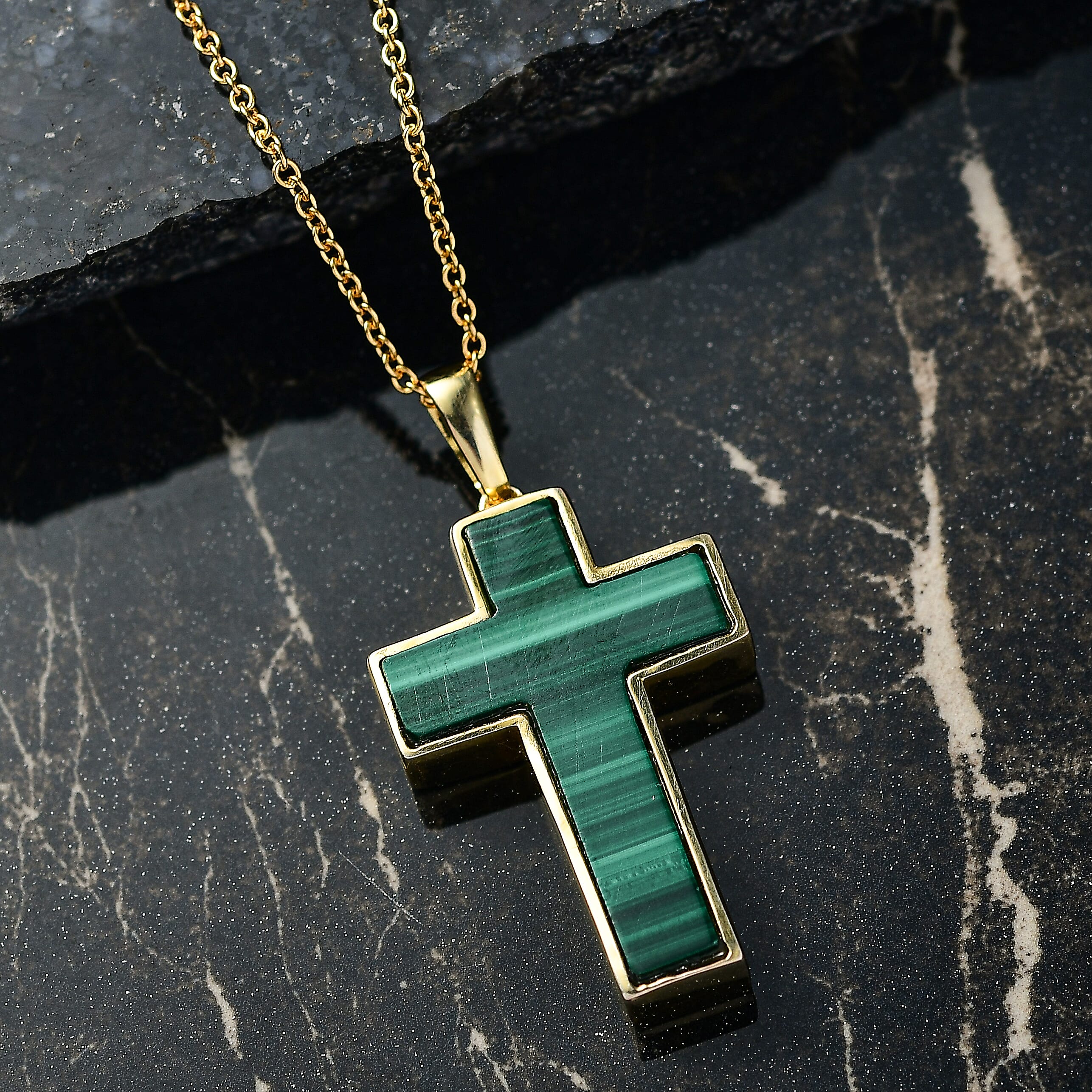 Malachite Cross Pendant with Chain (Size 20) in Yellow Gold Plated 21.82 Ct.