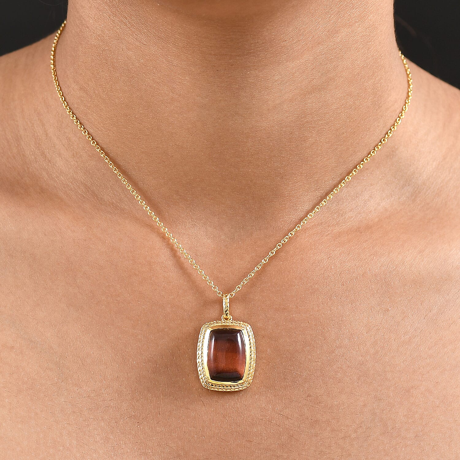 EverTrue Red Tiger Eye Pendant with Chain (Size - 20) in Yellow Gold Plated 11.79 Ct.