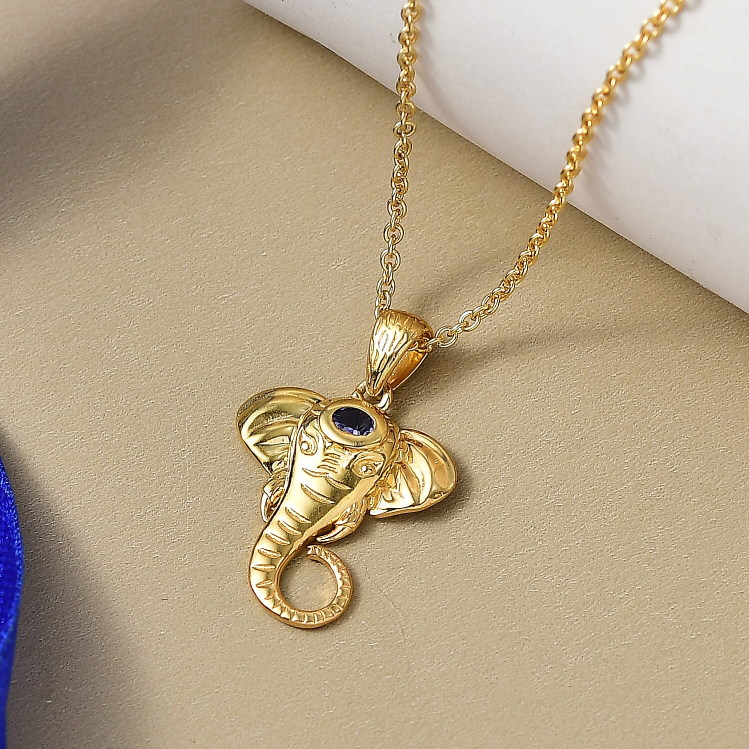 Tanzanite Elephant Head Pendant with Chain (Size 20)