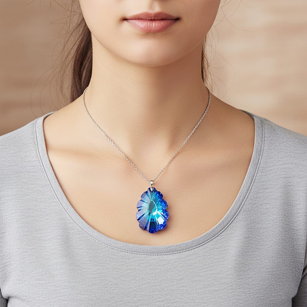 Blue Crystal Pendant with Chain (Size 24) in Silver Tone