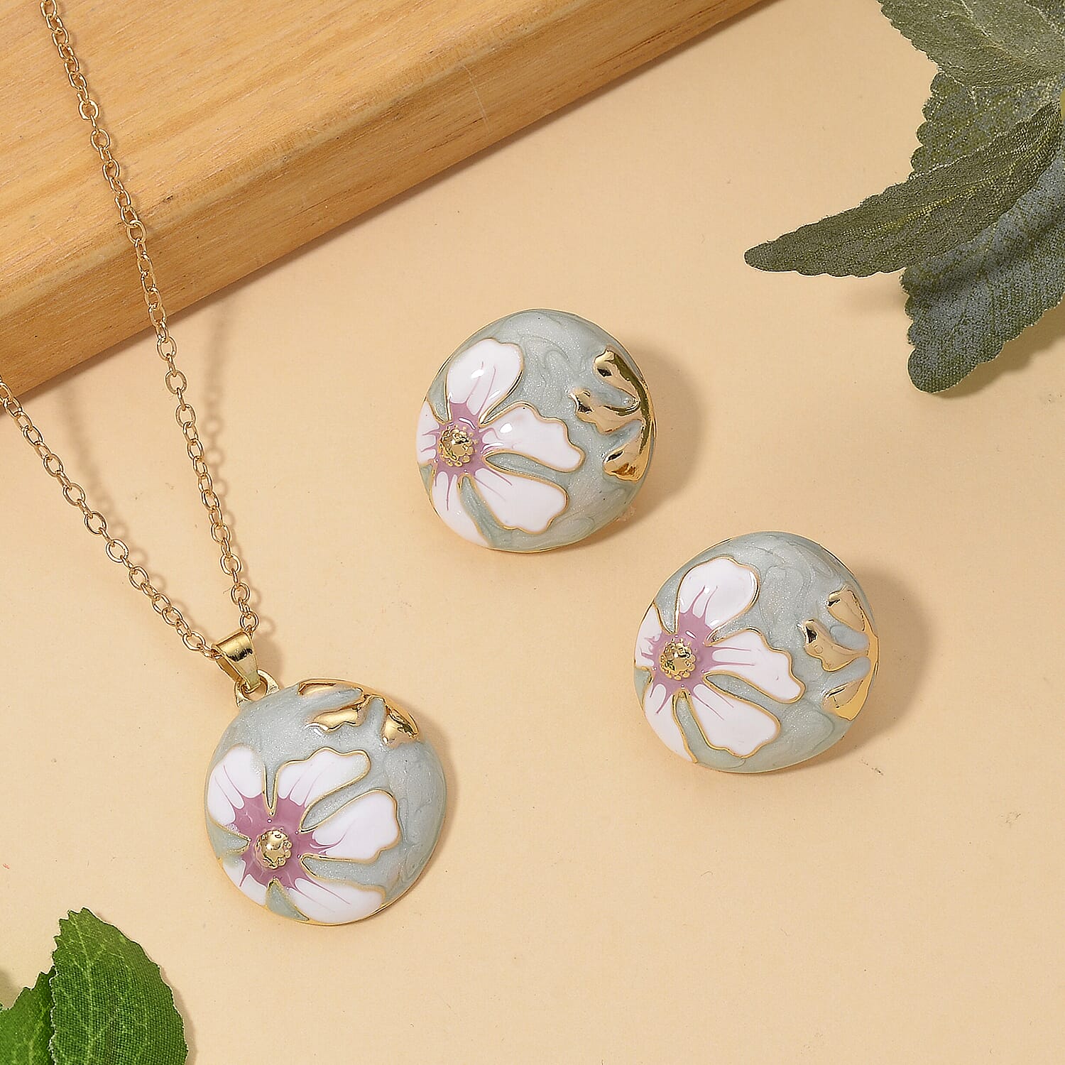 Set of 2 - Flower Necklace (Size - 18-2 Ext) and Push Back Earring