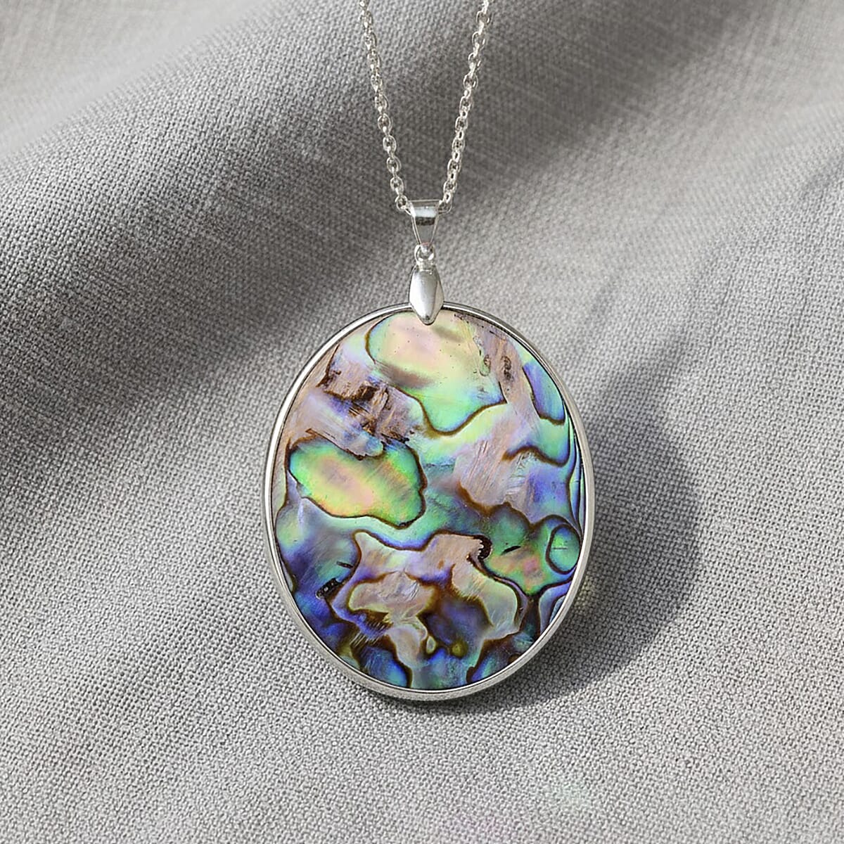 Abalone Shell Oval Cut Pendant with Chain (Size 20-2 EXT) in Silver Tone 60.00 Ct.