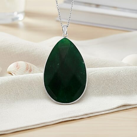 Green Quartzite Pear Solitaire Pendant with Chain (Size 20-2 Ext) in Silver Tone 40.00 Ct.