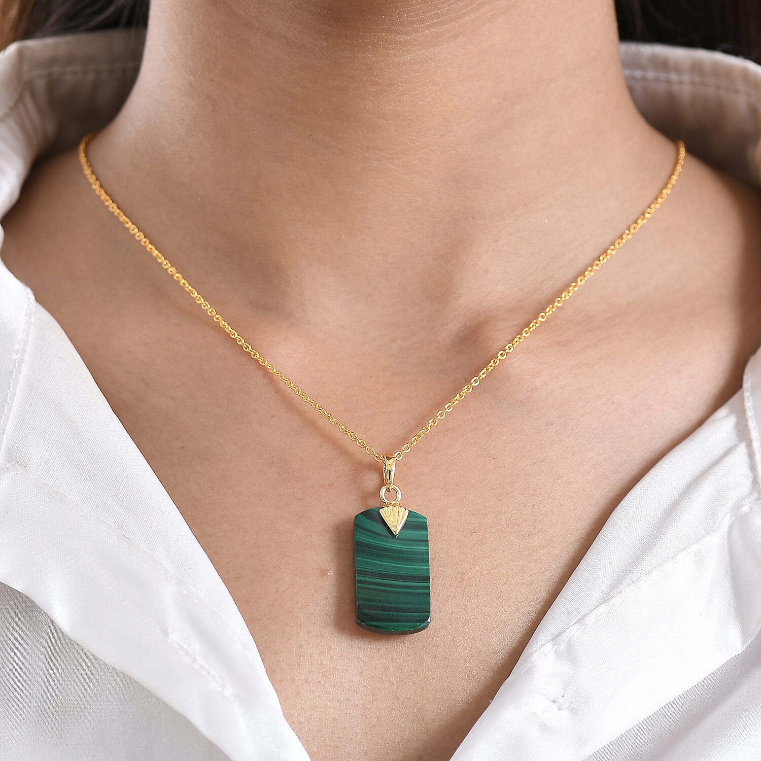 EverTrue Malachite Pendant with Chain (Size 20) in Yellow Gold Tone 25.06 Ct.