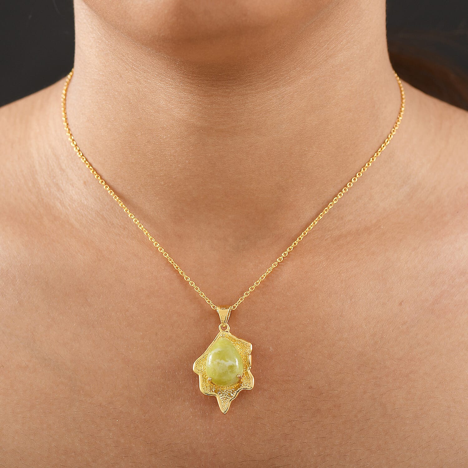 EverTrue Connemara Marble Pendant with Chain (Size - 20) in Yellow Gold Tone 8.66  Ct.
