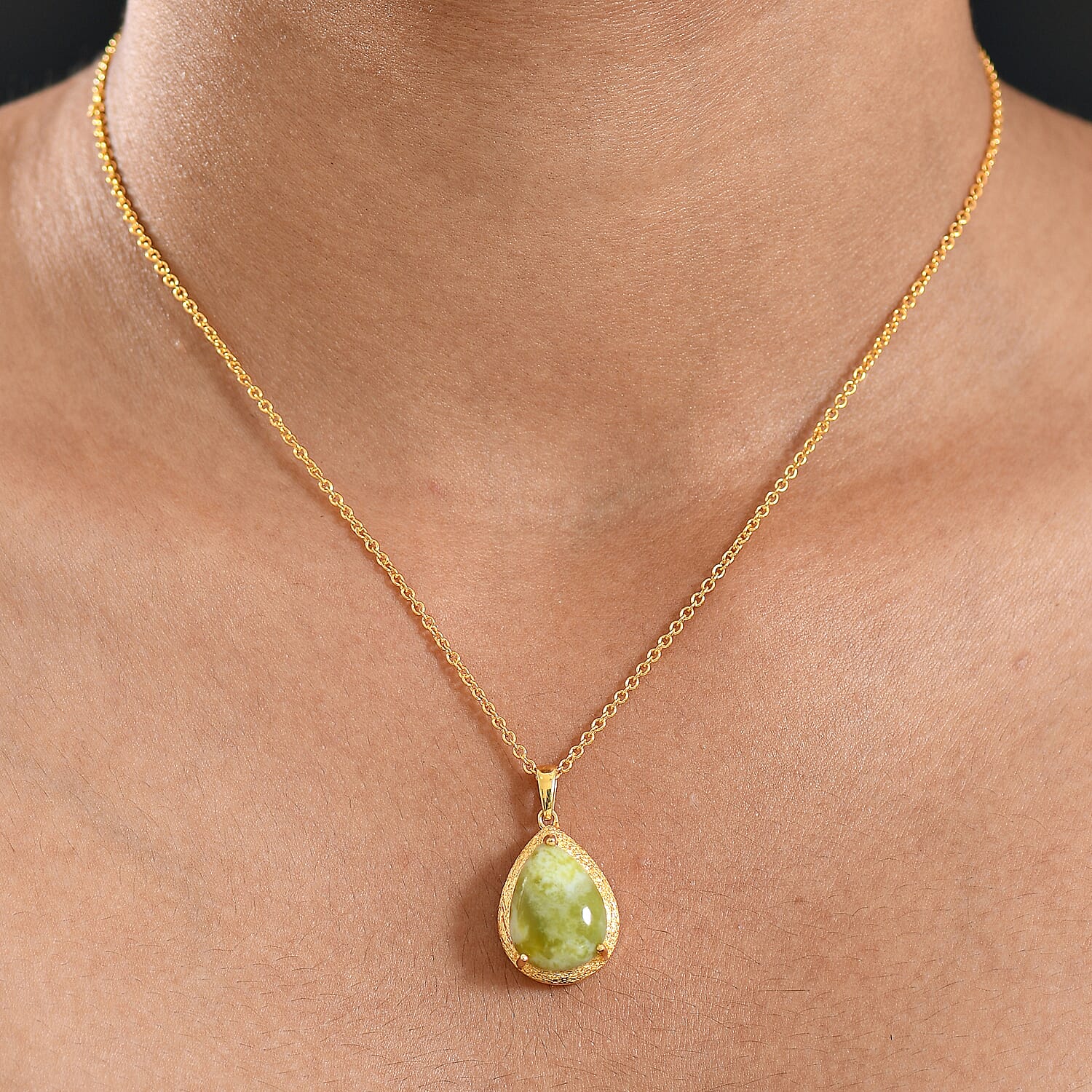 EverTrue Connemara Marble Pendant with Chain (Size - 20) in Yellow Gold Tone 8.66 Ct.