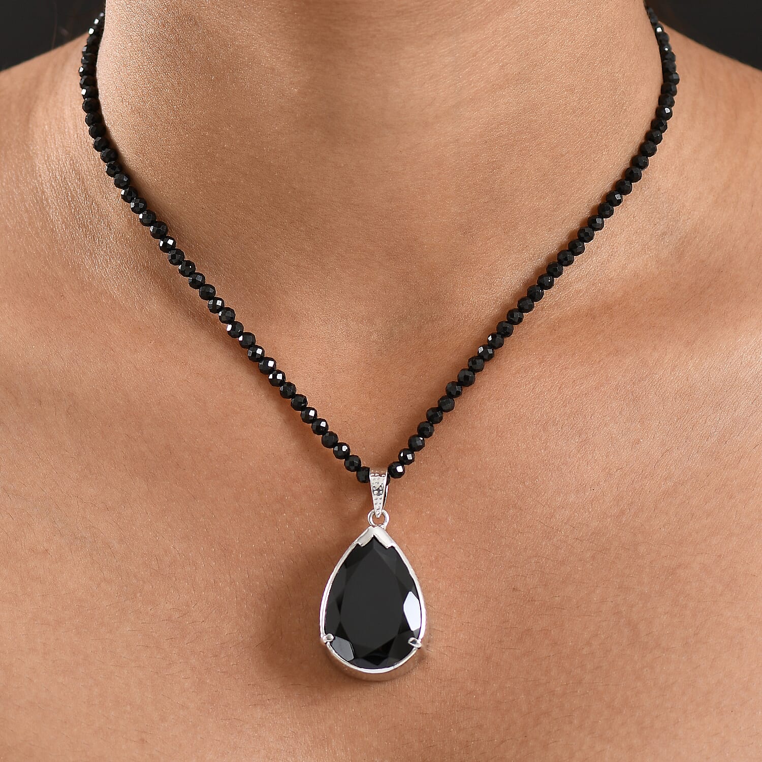 D'Joy Natural Thai Black Spinel Pendant with Beads Chain (Size 20) in Platinum Overlay Sterling Silver 96.35 Ct, Silver Wt. 9.25 Gms.