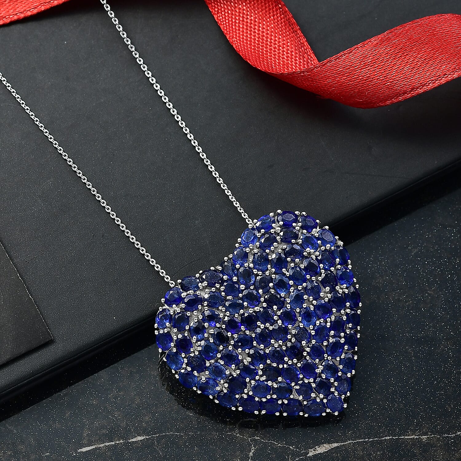 D'Joy Masoala Sapphire Heart Pendant with Chain (Size 20) in Rhodium Overlay Sterling Silver 23.17 Ct, Silver Wt. 10.79 Gms.