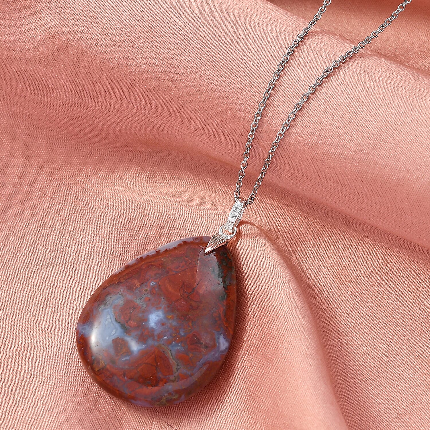 Red Jasper Pendant with Chain (Size 20) Mix Metal  100.000  Ct.