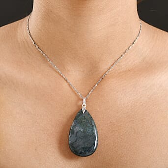 https://tjcuk.sirv.com/Products/44/3/4433191/Green-Jasper-Pendant-with-Chain-Size-20-119-18-Ct_4433191_2.jpg?w=342&h=342