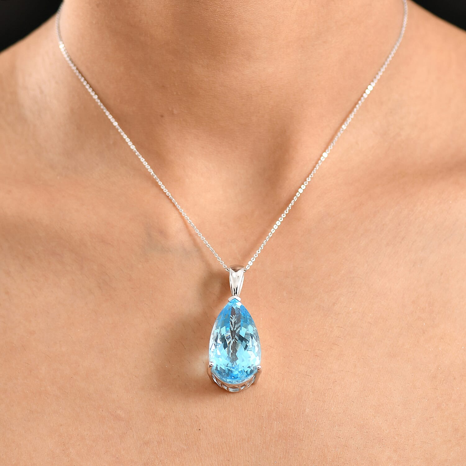 D'Joy Skyblue Topaz Pendant with Chain (Size 20) in Rhodium Overlay Sterling Silver 50.32 Ct.