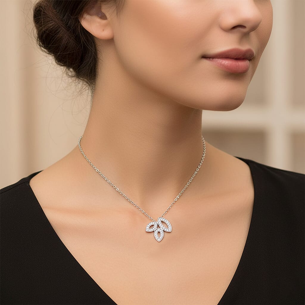 Luxuriant Lab Grown Diamond(VS-EF) Pendant with Chain (Size - 20) in Rhodium Overlay Sterling Silver 0.30 Ct.