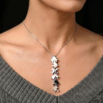 https://tjcuk.sirv.com/Products/44/3/4438666/Lucy-Q-Jigsaw-Collection-Puzzle-Pieces-Pendant-with-Chain-Size-18-in-R_4438666_1.jpg?w=342&h=342