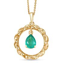 D'Joy Emeraldine Triplet Quartz Chain & Circle Pendant in Yellow Gold Plated Sterling Silver 1.51 Ct.